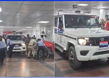 Police Drive Mahindra Bolero Inside Hospital