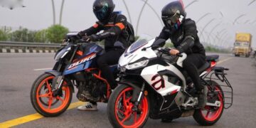 Aprilia Rs457 Vs Ktm Duke 390 Drag Race