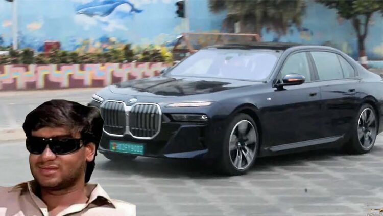 Ajay Devgn Bmw I7 Xdrive60