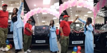 Manisha Rani Gifts Mahindra XUV3XO To Her Father