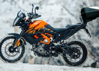 KTM 390 Adventure with free GIVI Top-Box