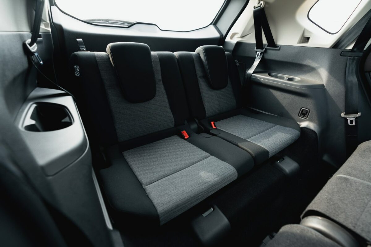 New Nissan X trail Review Image Interior Third Row Seats