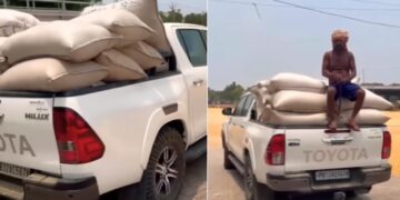 Toyota Hilux Carries 1000 kg Load