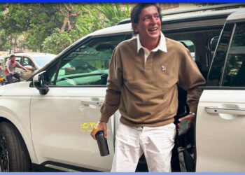 Chunky Pandey Buys New Kia Carnival