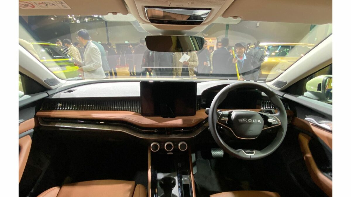 New gen Skoda Superb Interior