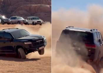 Toyota Land Cruiser Drifting in Desert