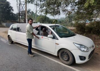 Ford Figo Based Longest Limousine Car