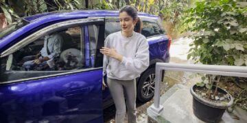 Shanaya Kapoor Buys Mahindra Xuv700